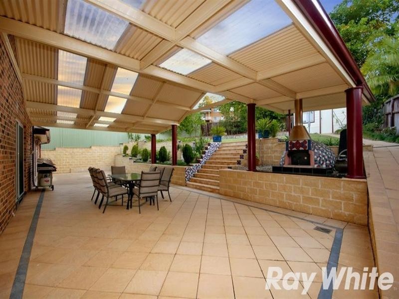 15 Winchcombe Place, Castle Hill NSW 2154