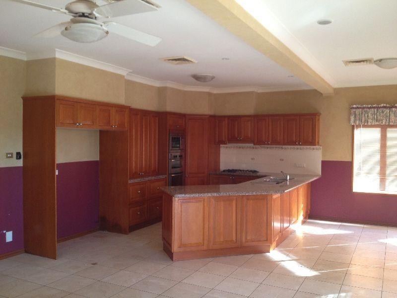 Castle Hill NSW 2154