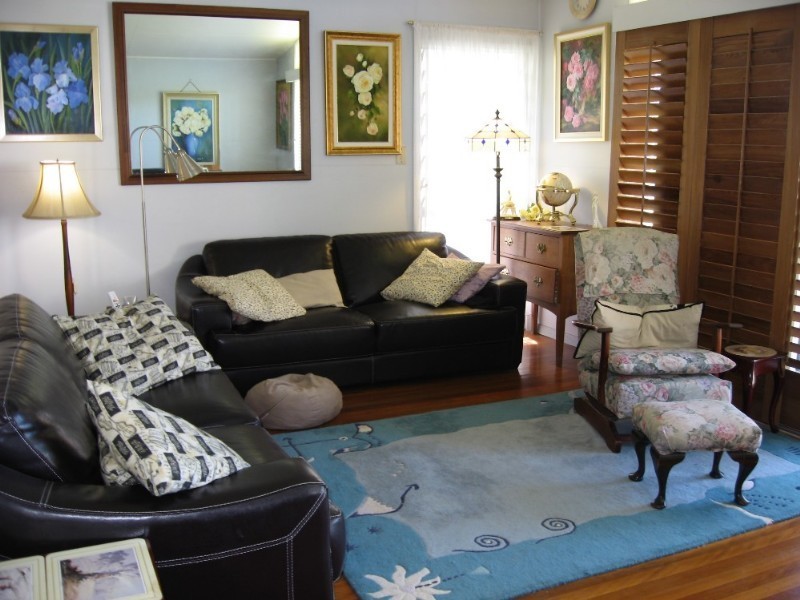 95 Akuna Street, Kenmore QLD 4069