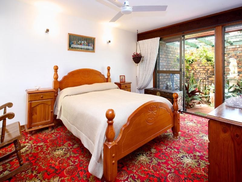 280 Chapel Hill Road, Chapel Hill QLD 4069