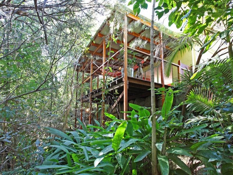 58 Vakuta Street, Chapel Hill QLD 4069