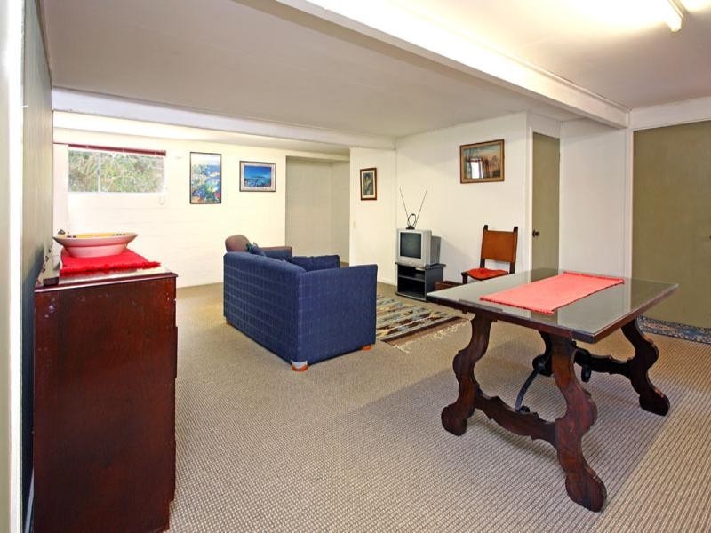 113 Kenmore Road, Kenmore QLD 4069