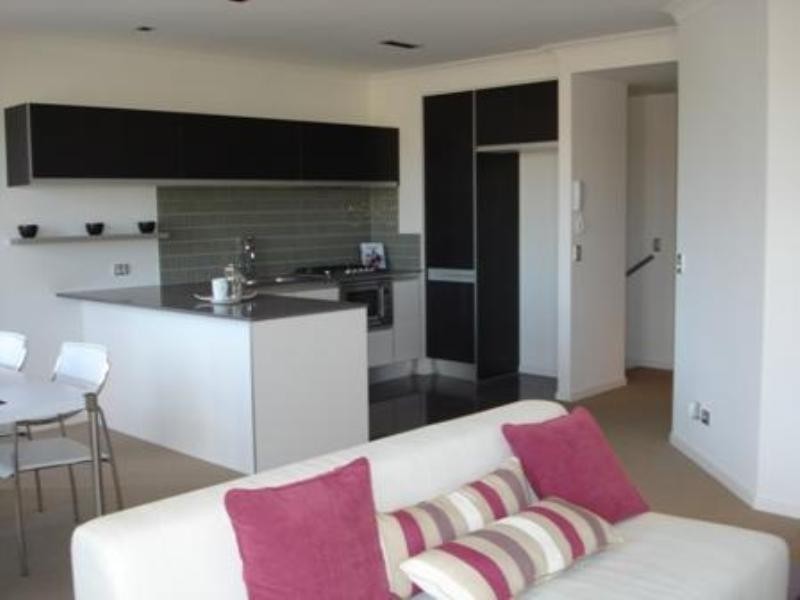 Carrara QLD 4211