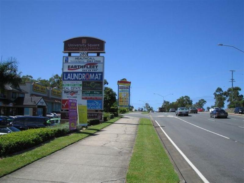 Parkwood QLD 4214