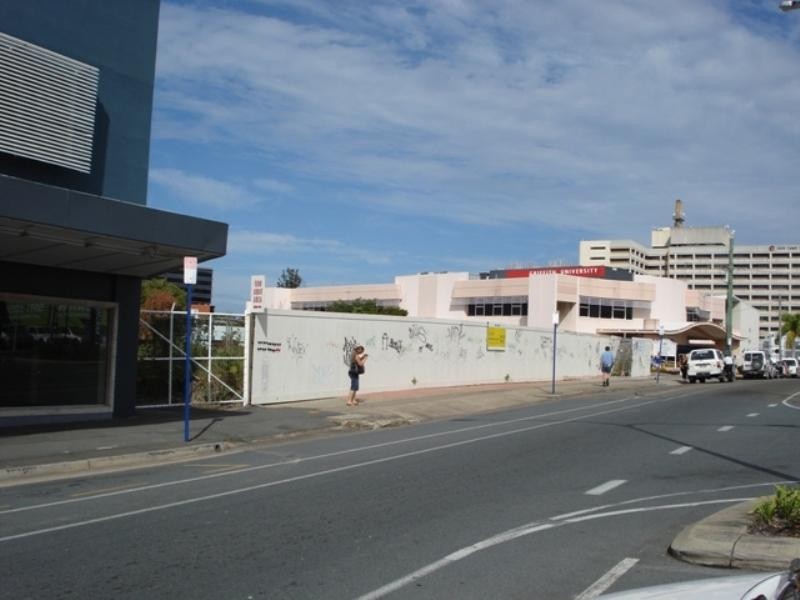 Southport QLD 4215