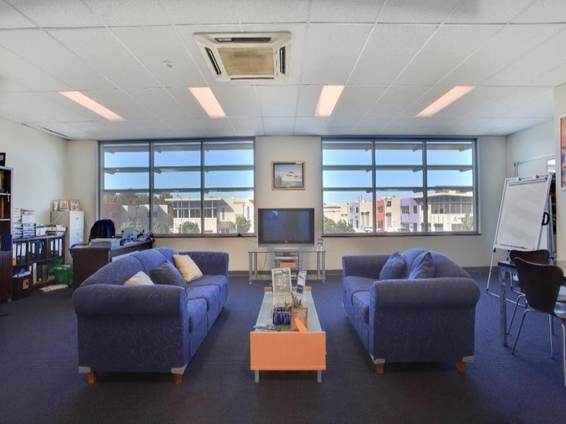 11 & 12/17 Rivergate Place, Murarrie QLD 4172