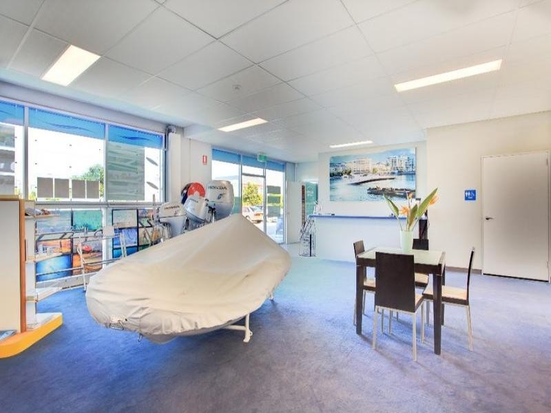 11 & 12/17 Rivergate Place, Murarrie QLD 4172