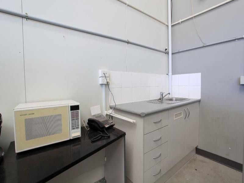 11 & 12/17 Rivergate Place, Murarrie QLD 4172