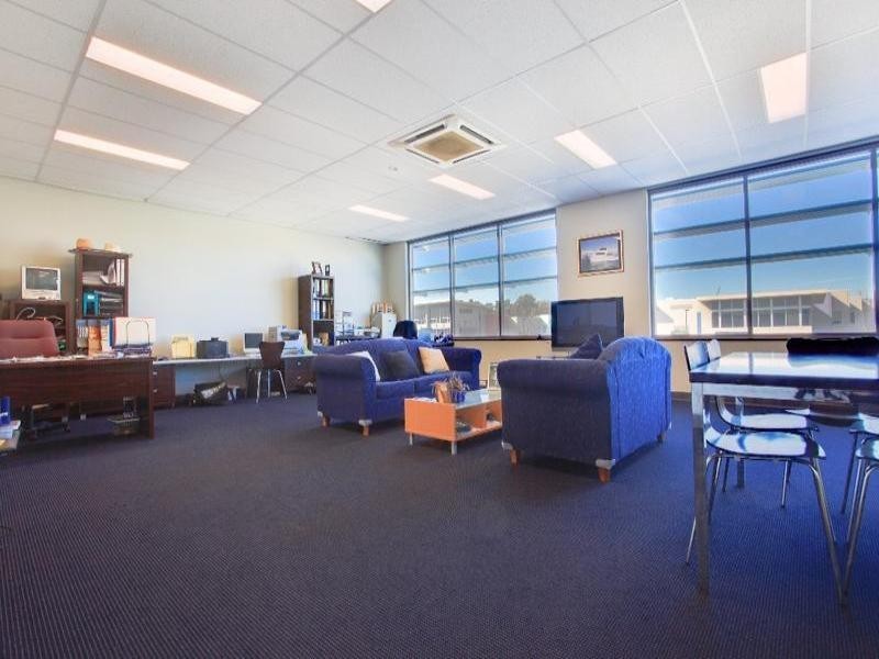 11 & 12/17 Rivergate Place, Murarrie QLD 4172