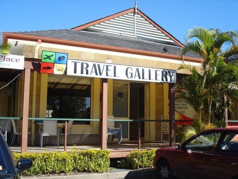 Clear Island Waters QLD 4226