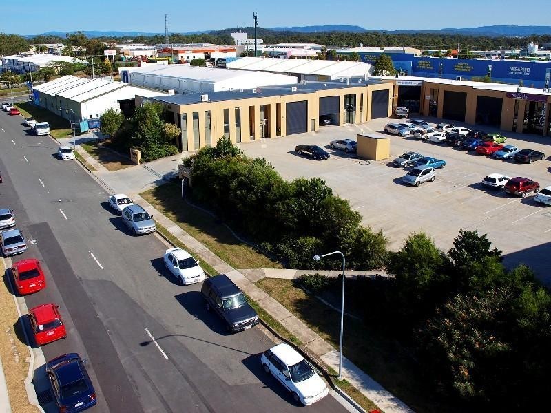 1/8 Centre View Drive, Biggera Waters QLD 4216