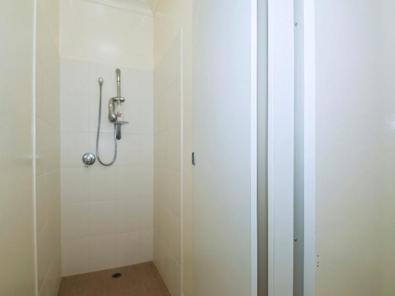 1/8 Centre View Drive, Biggera Waters QLD 4216