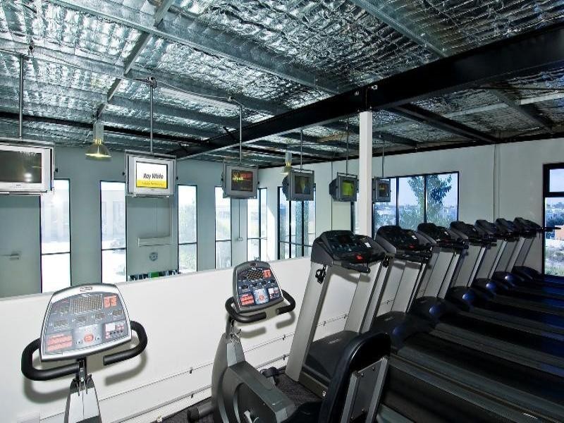 1/8 Centre View Drive, Biggera Waters QLD 4216