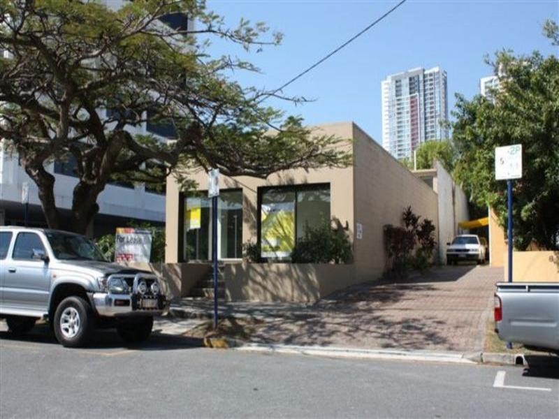 4 Bay Street, Southport QLD 4215