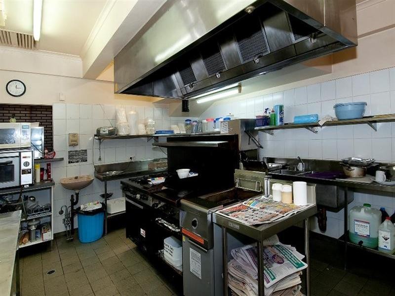 36 Kortum Drive, Burleigh Heads QLD 4220