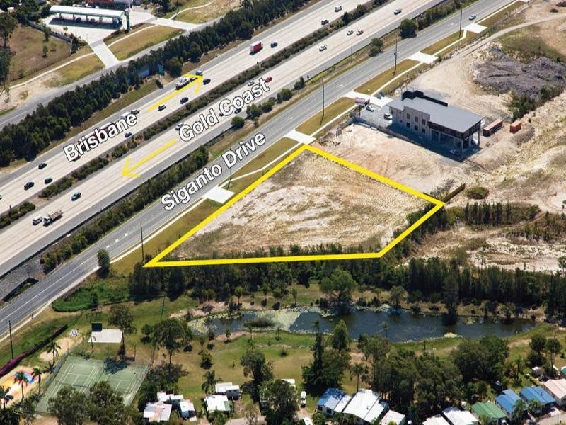 88 Siganto Drive, Oxenford QLD 4210