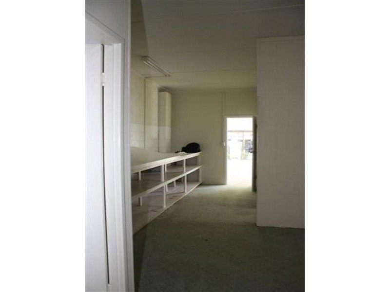 4 Bay Street, Southport QLD 4215