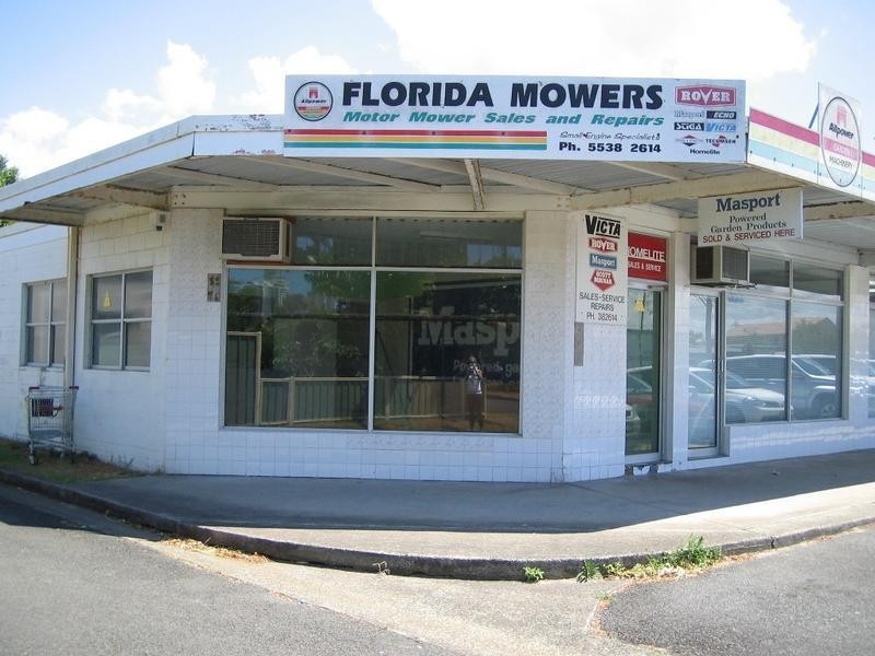 Broadbeach Waters QLD 4218