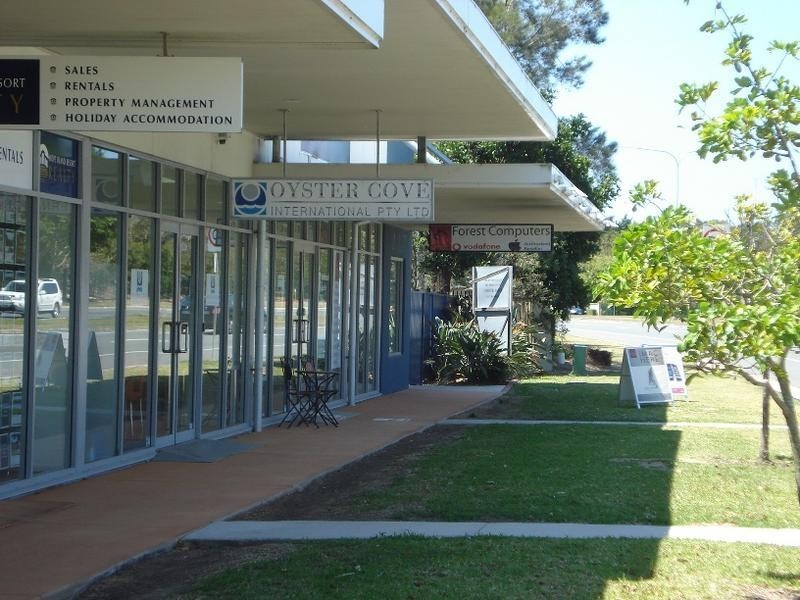 Hope Island QLD 4212