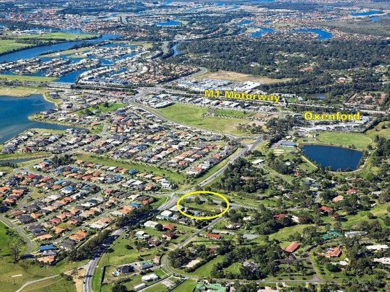 1 Ruth Terrace, Oxenford QLD 4210