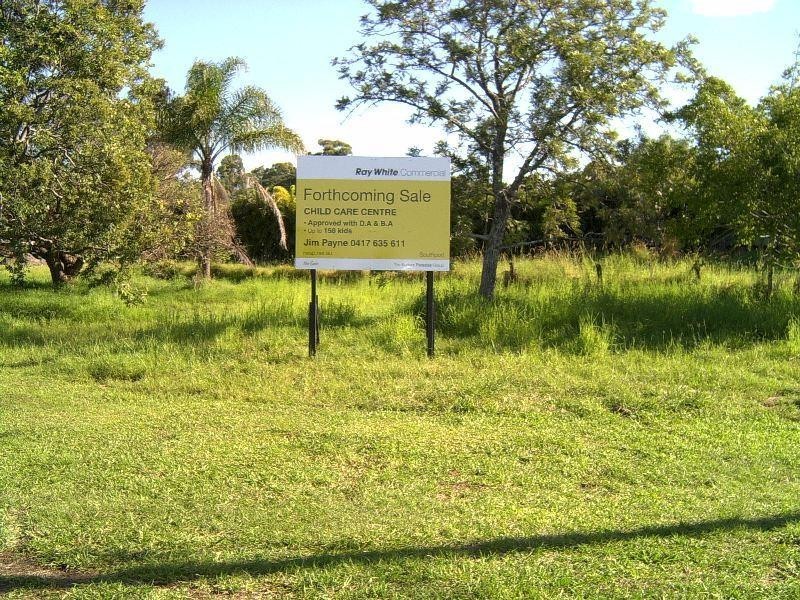 1 Ruth Terrace, Oxenford QLD 4210