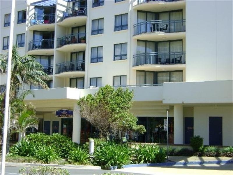 Coolangatta QLD 4225