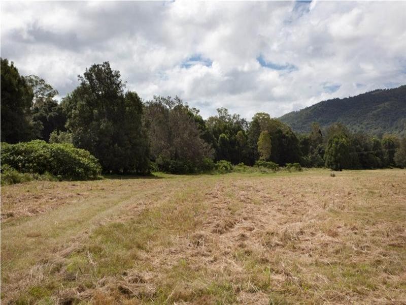 Balere Station, 2 Cedar Creek Road, Cedar Creek QLD 4207