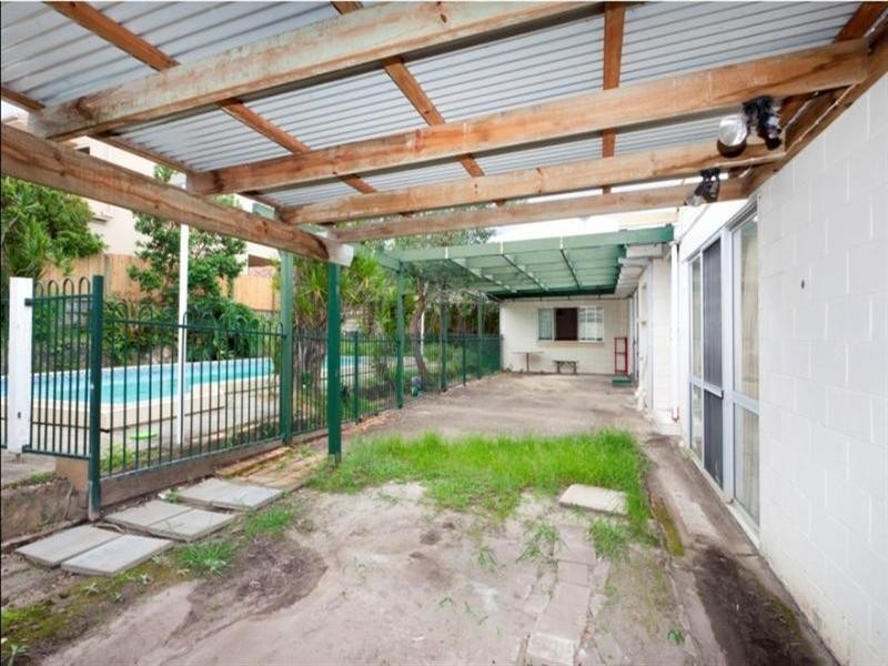 216 Queen Street, Southport QLD 4215