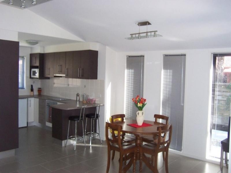 2/46 Heath Street, Broulee NSW 2537