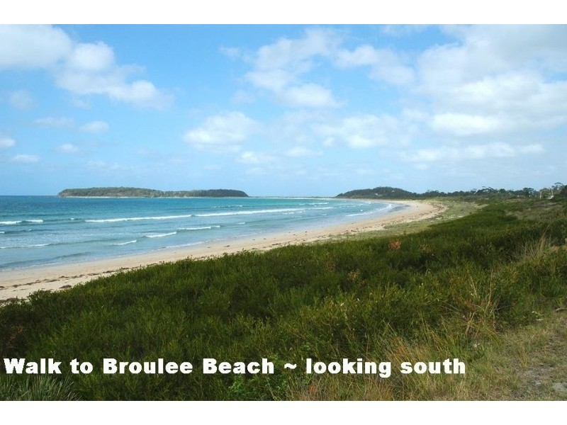 96 Elizabeth Drive, Broulee NSW 2537