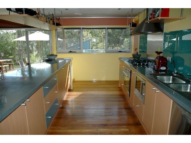 14 Riverlink Drive, Batemans Bay NSW 2536