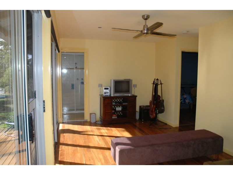 14 Riverlink Drive, Batemans Bay NSW 2536