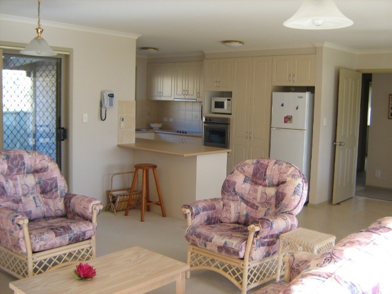 5/7-9 Eric Fenning Drive, Surf Beach NSW 2536