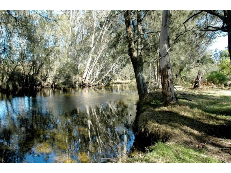 74 Tomakin Road, Mogo NSW 2536