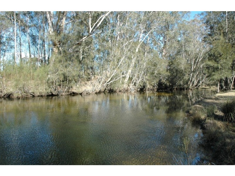 74 Tomakin Road, Mogo NSW 2536