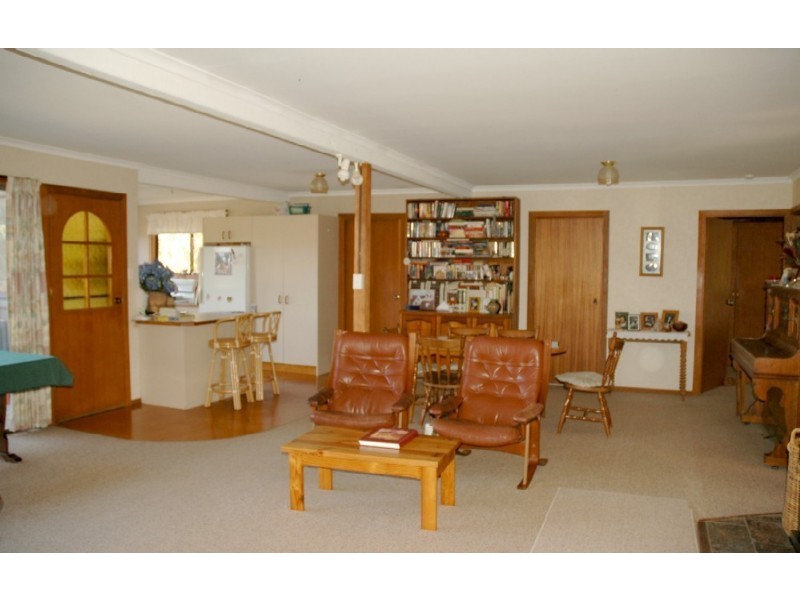 74 Tomakin Road, Mogo NSW 2536