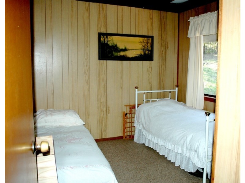 74 Tomakin Road, Mogo NSW 2536