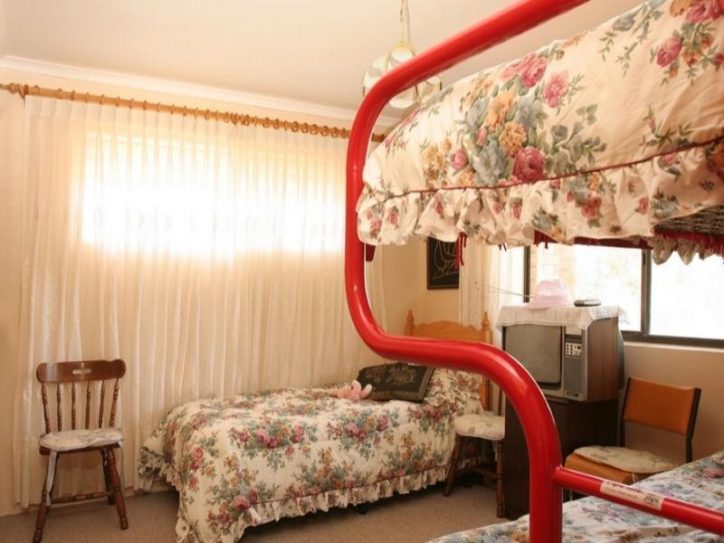 28 Myamba Parade, Surfside NSW 2536