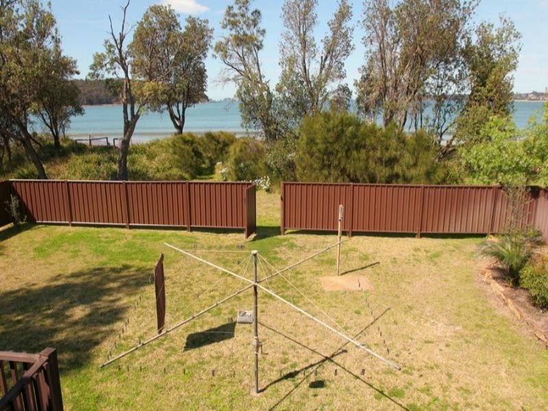 28 Myamba Parade, Surfside NSW 2536