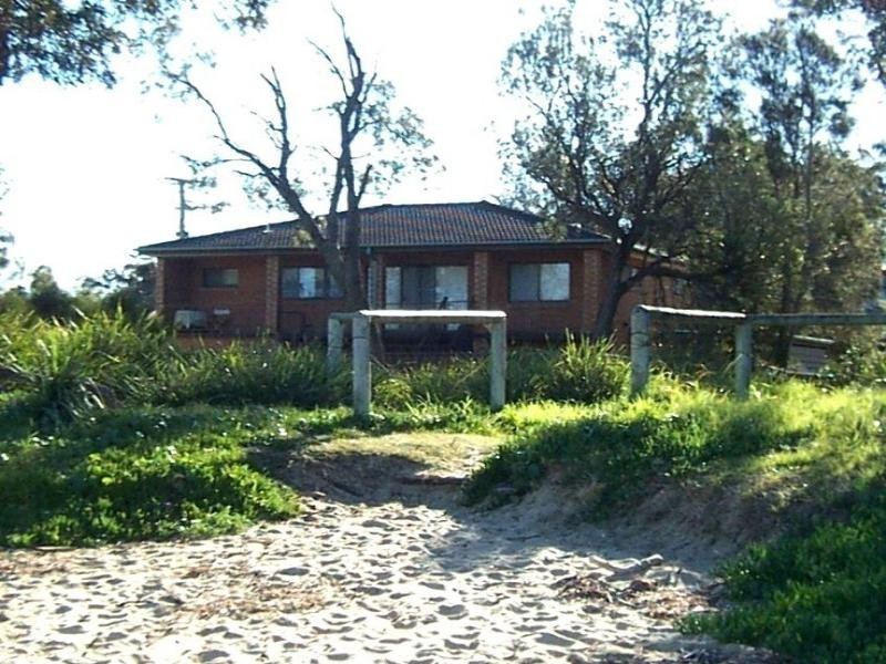 28 Myamba Parade, Surfside NSW 2536