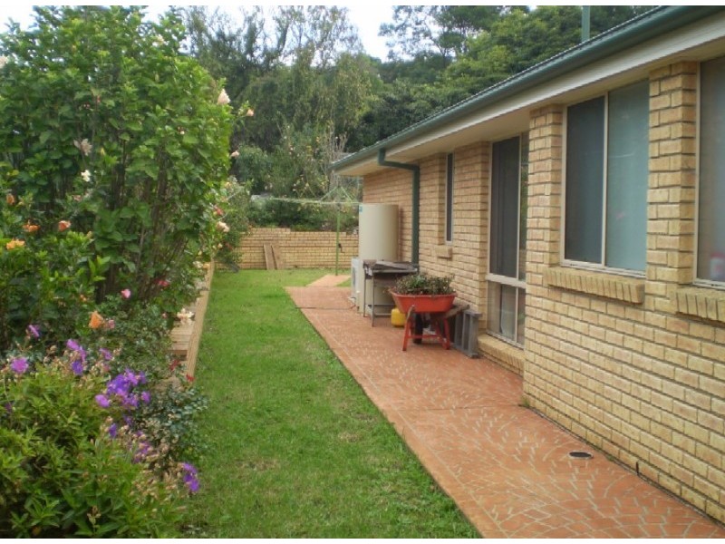 6 Beatrice Place, Long Beach NSW 2536