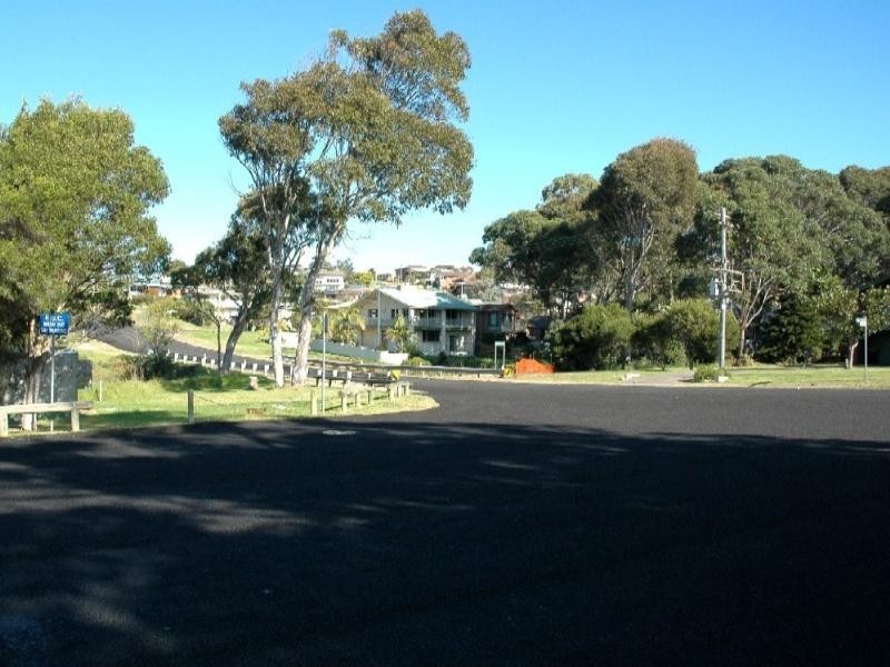 1 Youralla Avenue, Batemans Bay NSW 2536