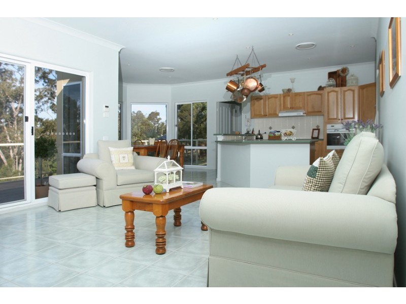 137 Vista Avenue, Catalina NSW 2536