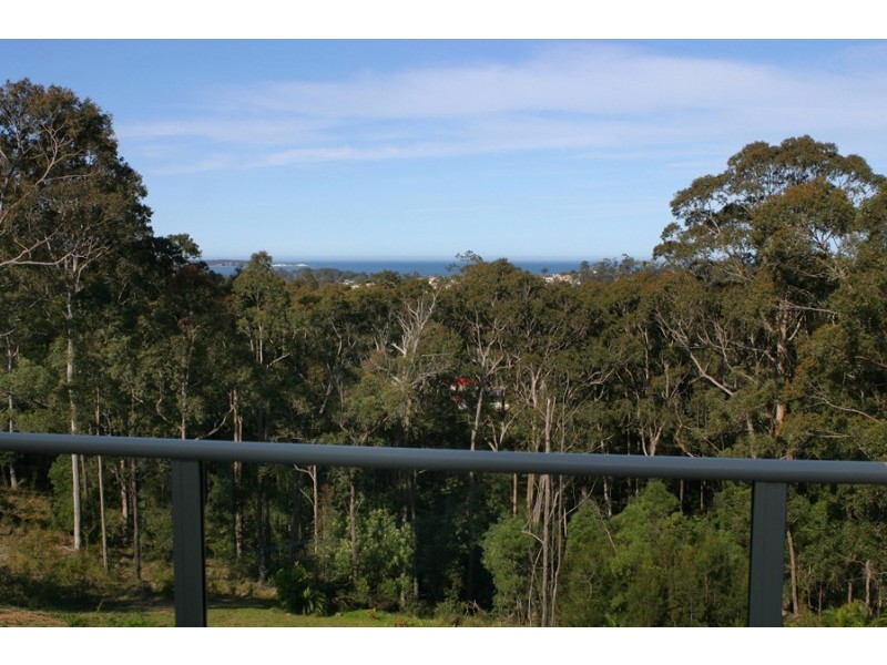 137 Vista Avenue, Catalina NSW 2536