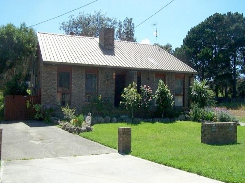 2/12 Matthew Parade, Batehaven NSW 2536