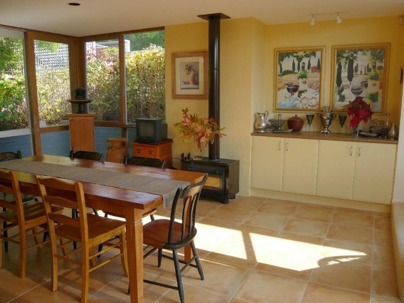 25 Parker Avenue, Batemans Bay NSW 2536