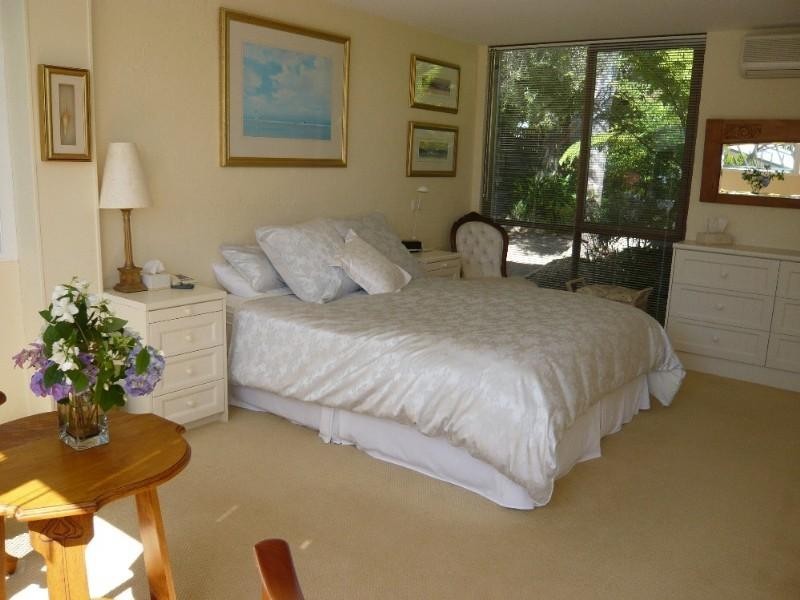 25 Parker Avenue, Batemans Bay NSW 2536