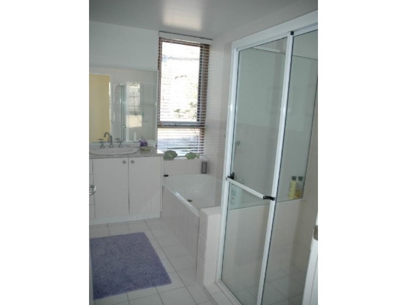 25 Parker Avenue, Batemans Bay NSW 2536