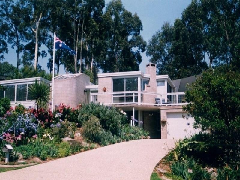 25 Parker Avenue, Batemans Bay NSW 2536