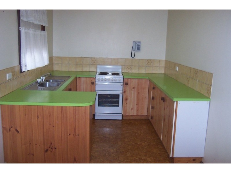 28 Clare Crescent, Batehaven NSW 2536